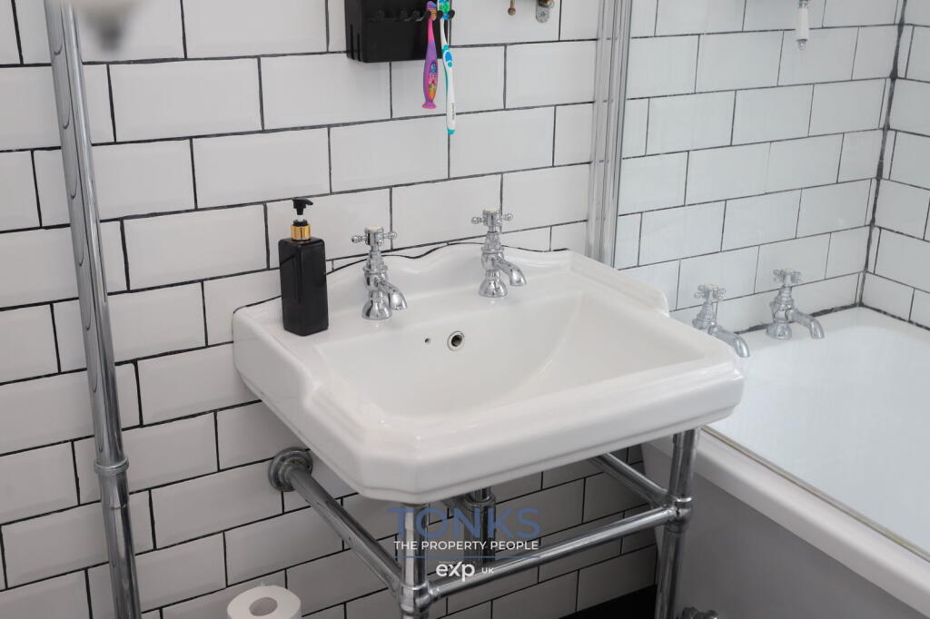 Additional image 23 of Woodland Road, Halesowen, B62 8JT