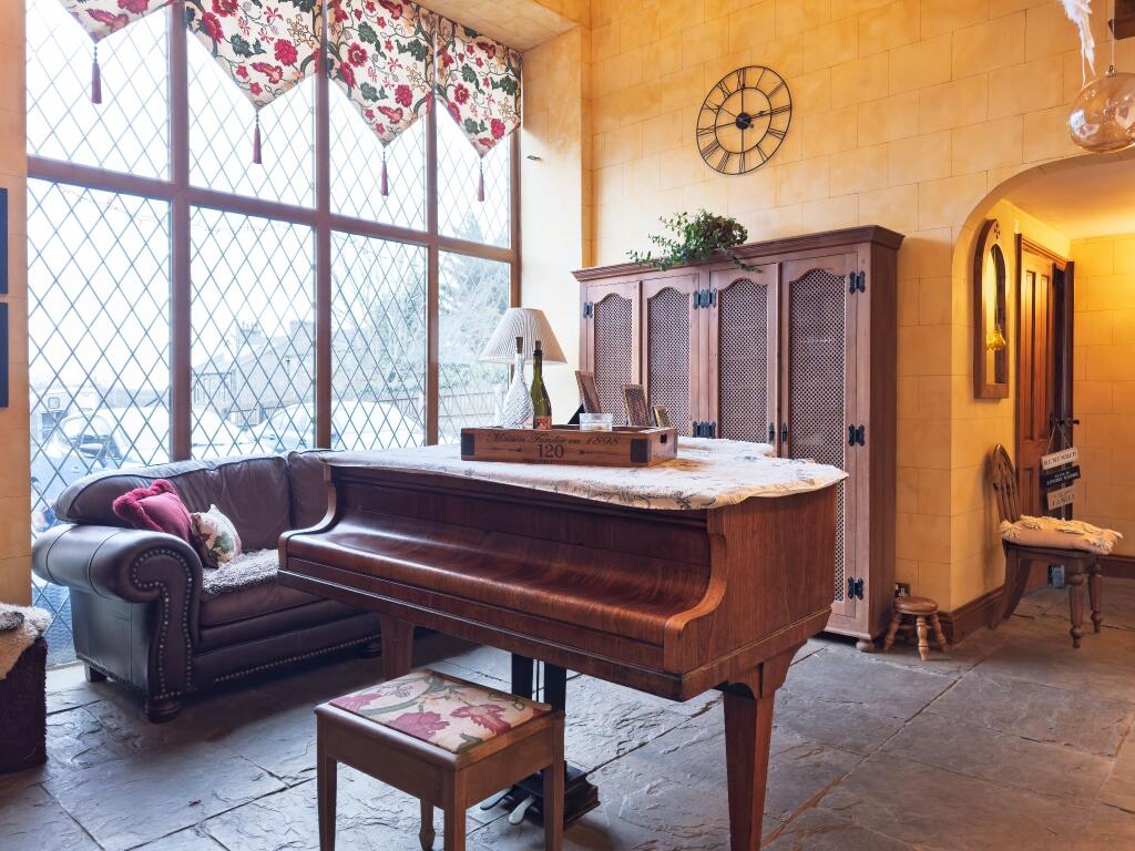 Additional image 18 of The Old Barn, Wyke Lane, Bradford, BD12 7ED