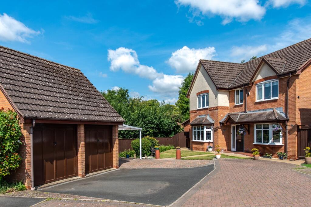 Additional image 2 of The Meadows, Catshill, Bromsgrove, Worcestershire, B61