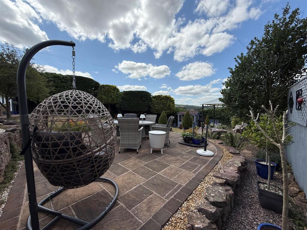 Additional image 31 of Summit Gardens, Halesowen