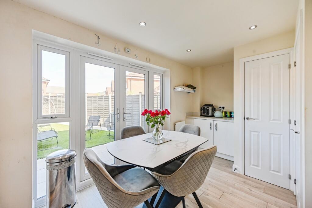 Additional image 8 of Longbourn Crescent, Tamworth, Staffordshire, B78