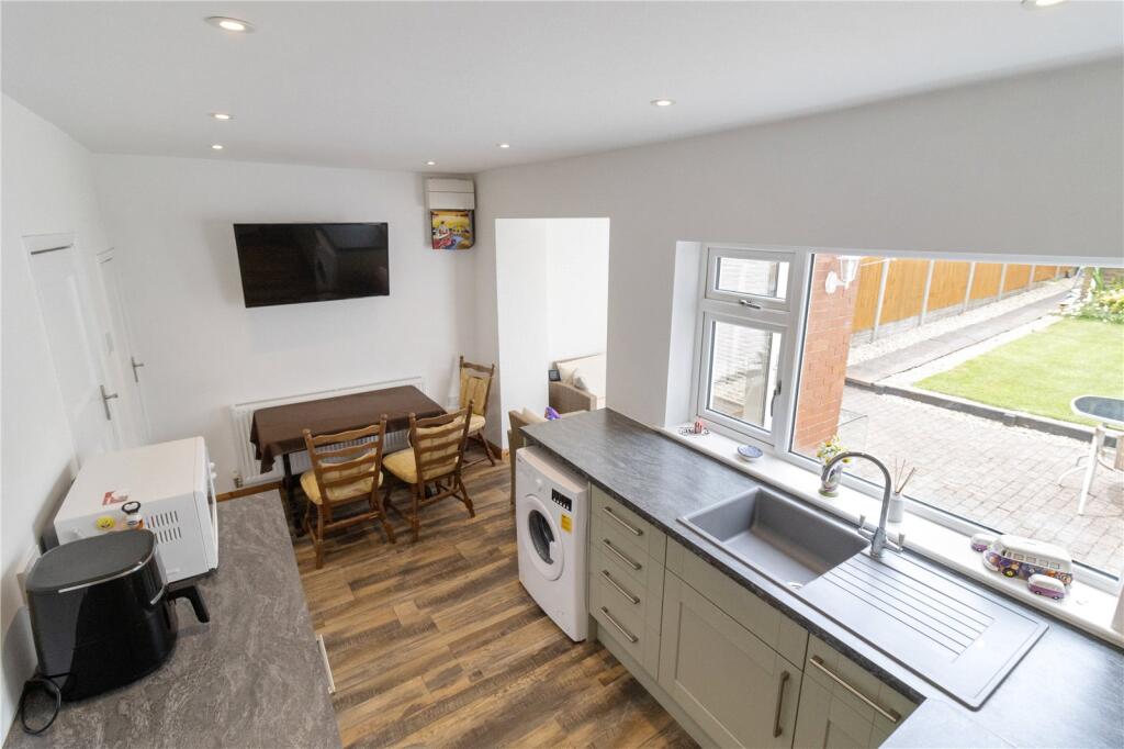 Additional image 14 of Latimer Road, Alvechurch, Birmingham, Worcestershire, B48