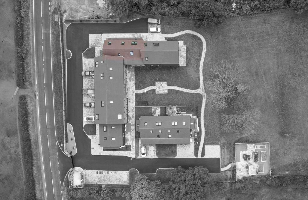 Additional image 12 of Droitwich Road, Bradley Green, B96