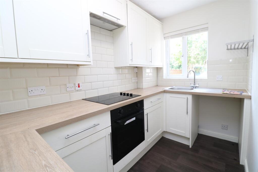 Additional image 4 of Heather Shaw, Trowbridge