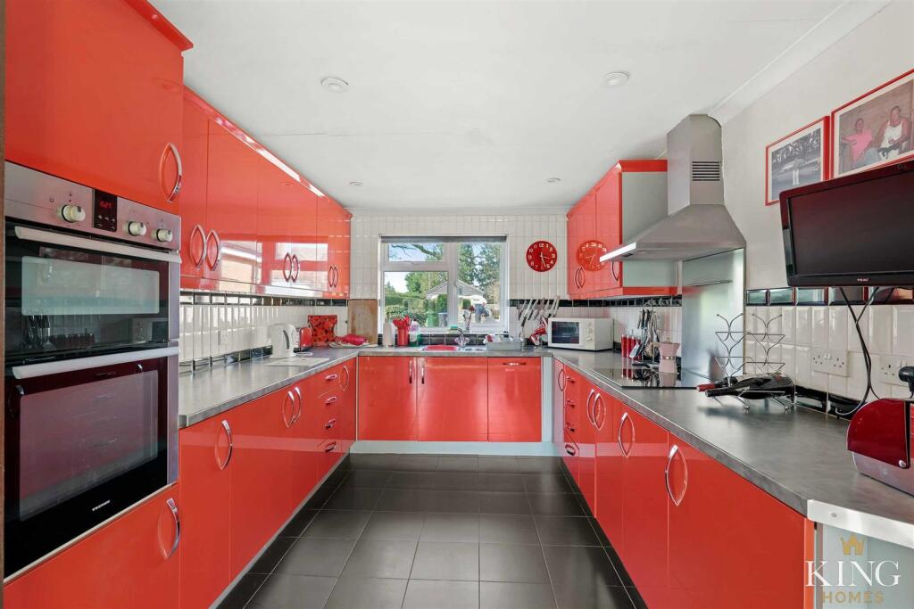 Additional image 5 of Kings Lane, Broom