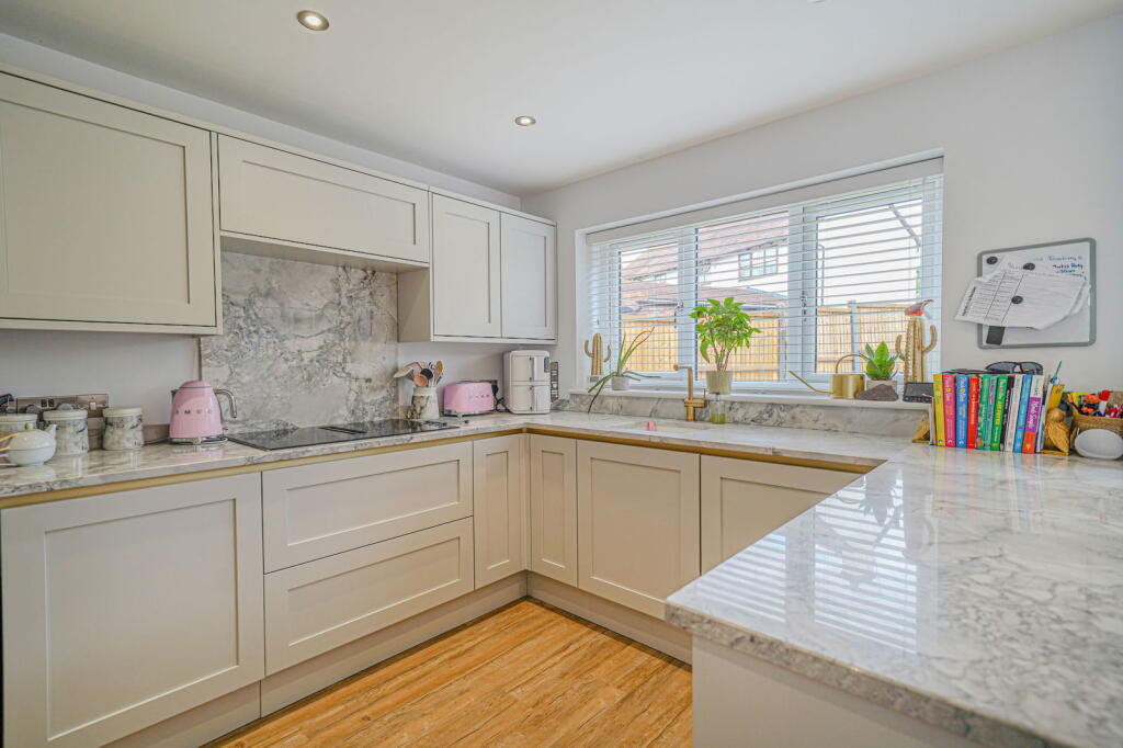 Additional image 2 of Peterbrook Road, Shirley