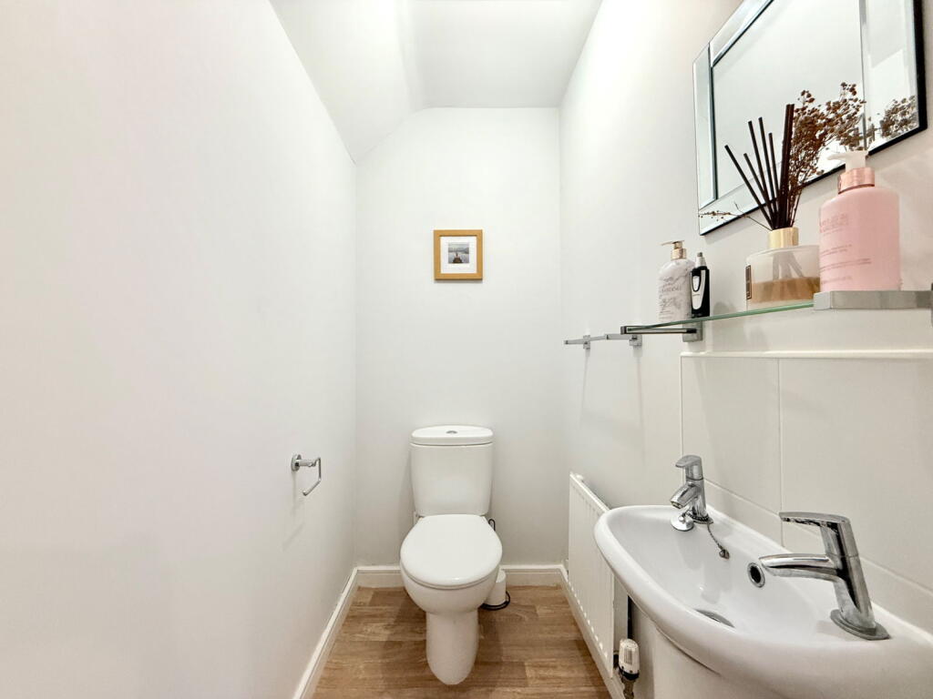 Additional image 8 of New Meadow Close, Dickens Heath