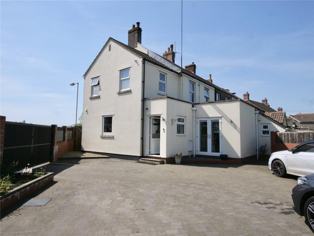 Additional image 16 of Spacious 3-4 Bedroom House With Significant Off-Street Parking & Garden