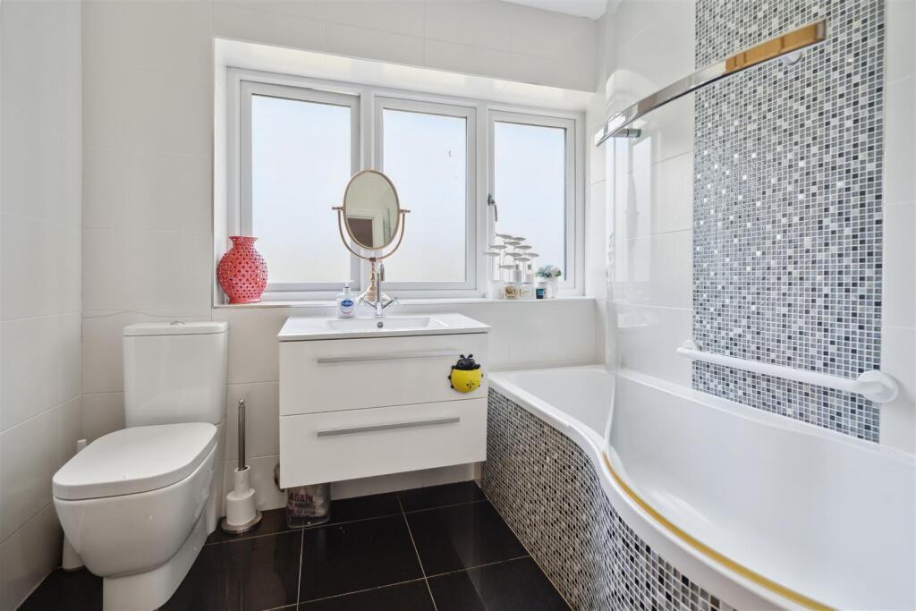 Additional image 18 of Oakley Wood Drive, Solihull