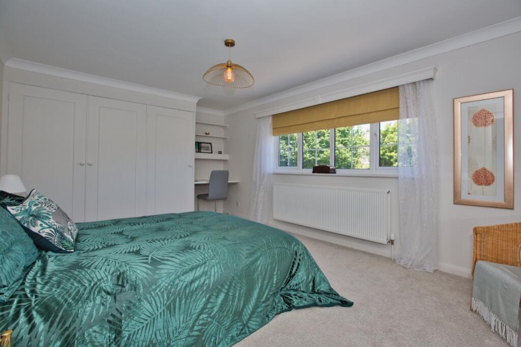 Additional image 19 of 21 Preston Road, Yeovil