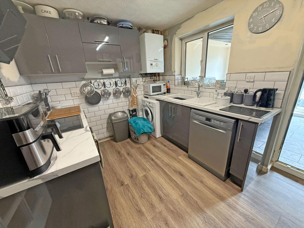 Additional image 10 of Laburnum Close, Hollywood, B47 5QW