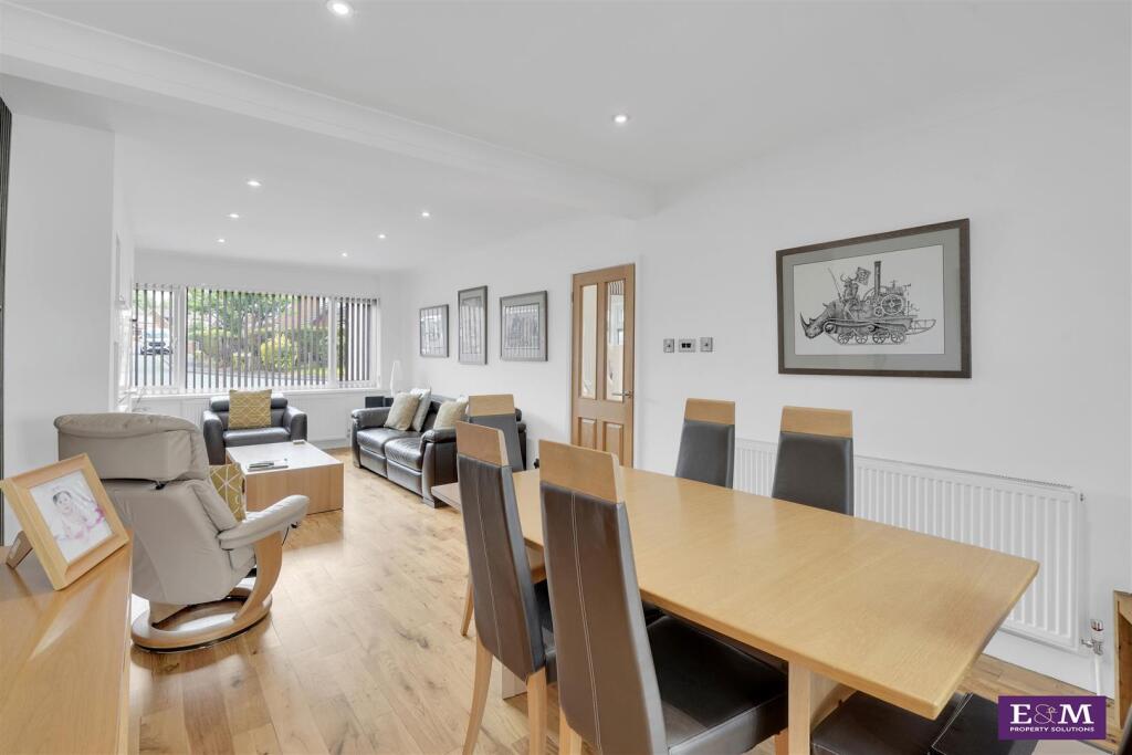 Additional image 8 of Kings Drive, Padiham