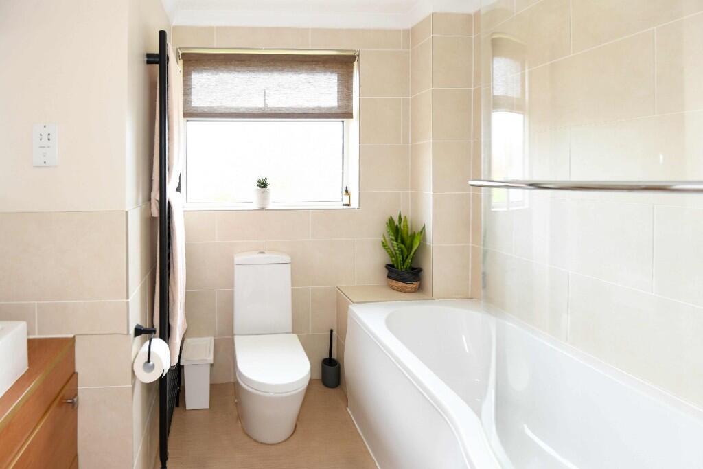 Additional image 14 of The Street, Holt