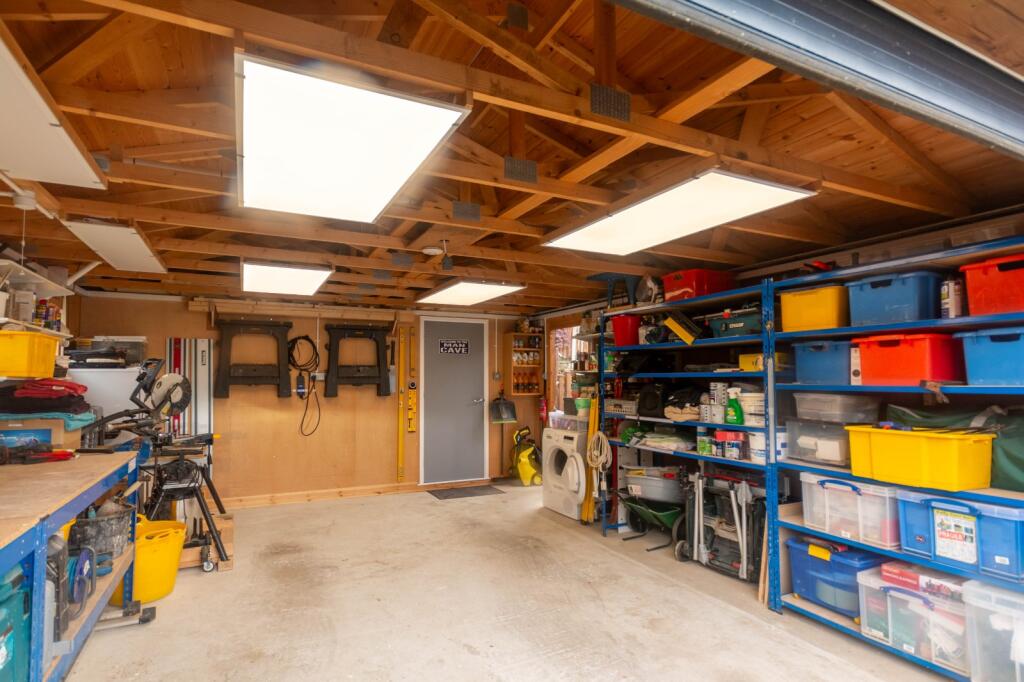 Additional image 19 of Deanwood Crescent, Allerton, Bradford, West Yorkshire, BD15