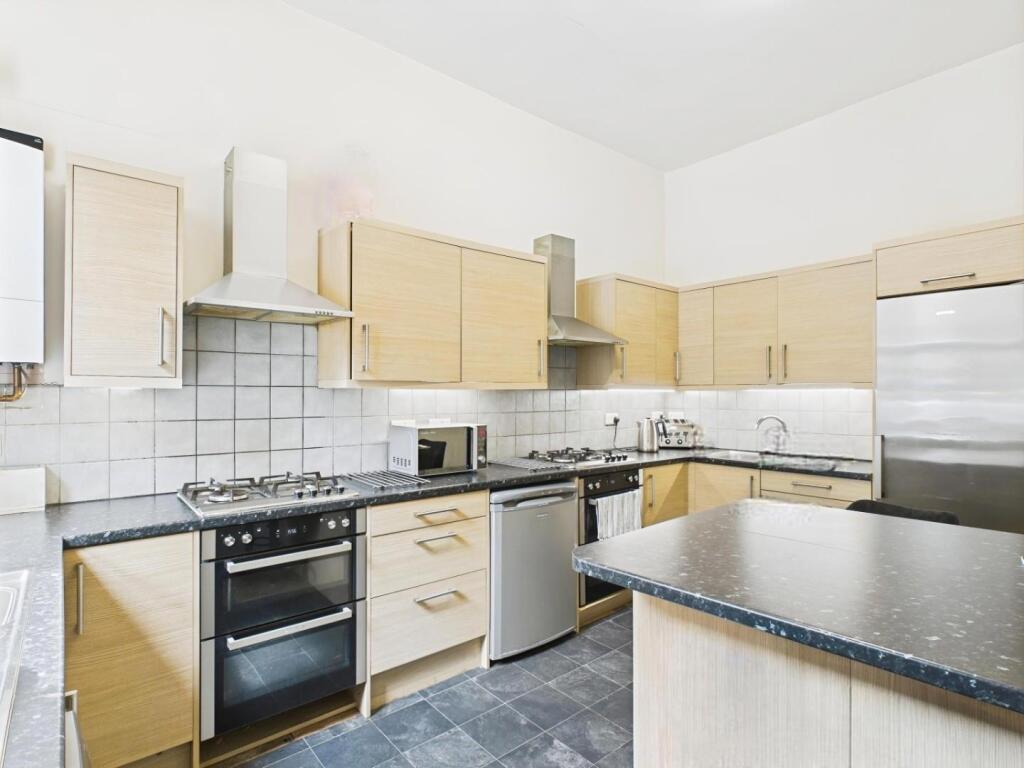 Additional image 6 of Commercial Street, Shipley, BD18 3SP