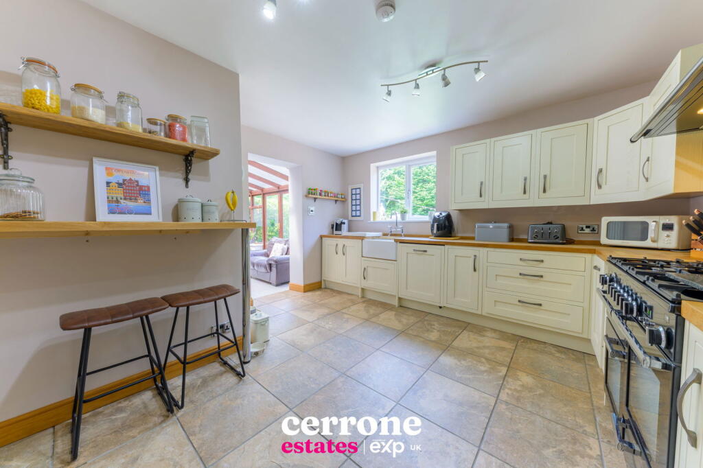 Additional image 12 of 66 Jubilee Avenue, Headless Cross, Redditch, B97 5HE