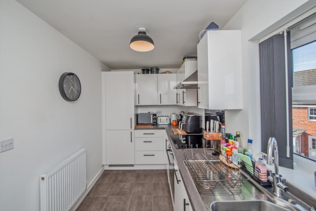 Additional image 5 of Heathfield Lane, Birkenshaw, Bradford, BD11