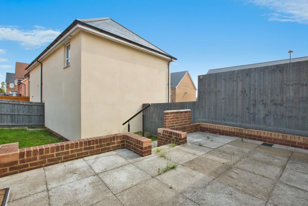 Additional image 13 of Grenville Road, Yeovil