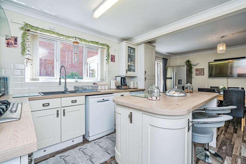 Additional image 5 of Kempsey Close, OLDBURY