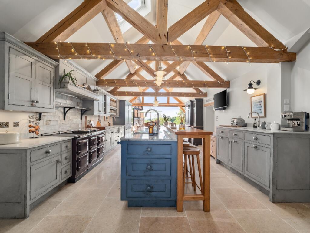 Additional image 25 of Church Bank, Alcester, B49