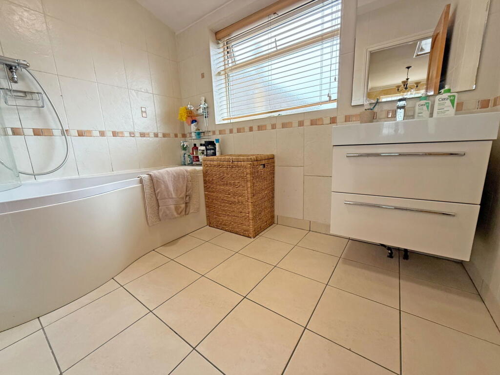 Additional image 11 of Shakespeare Drive, Shirley, B90 2AN