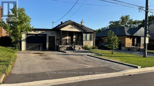 29 MAYALL AVENUE|Toronto (Downsview-Roding-CFB), Ontario M3L1E7