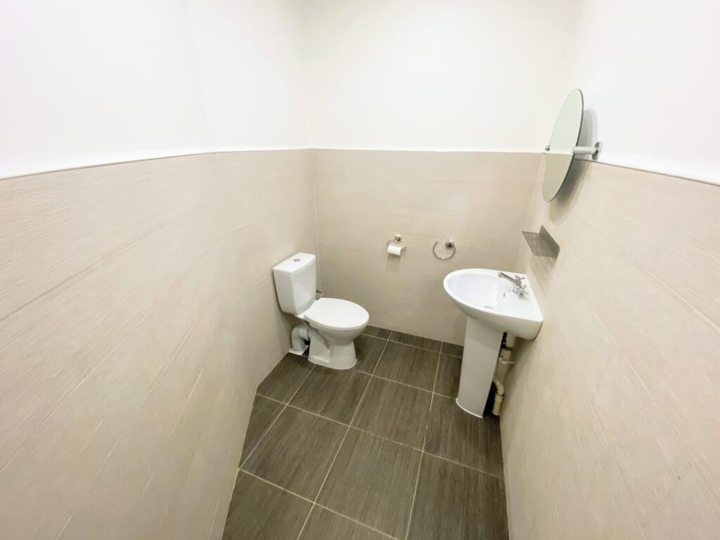 Additional image 6 of Warwick Road, Solihull, West Midlands, B92