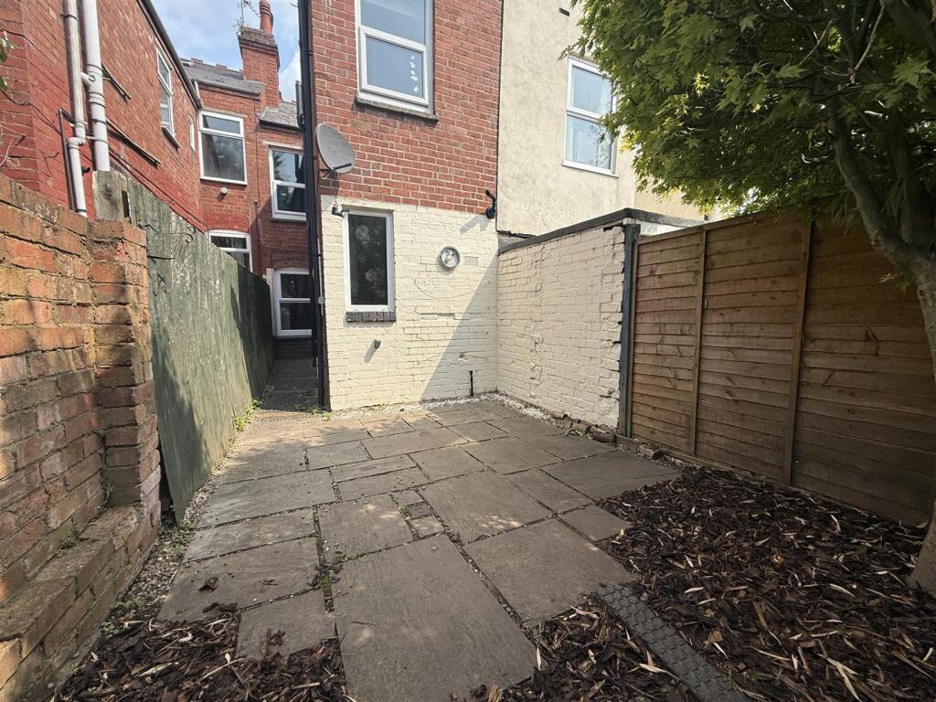 Additional image 17 of Abbey Road, Smethwick, West Midlands