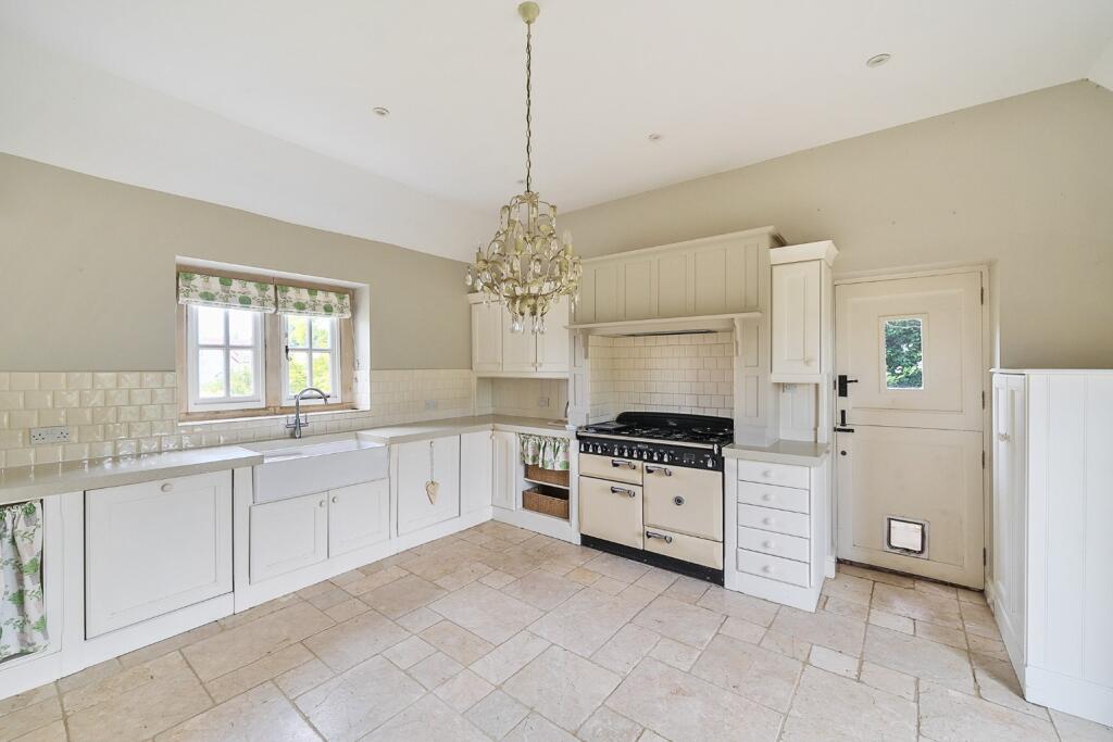 Additional image 9 of West Cranmore