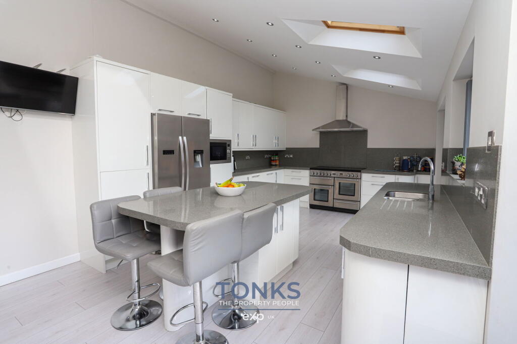 Additional image 32 of Wolverhampton Road, Oldbury, B68 8DD