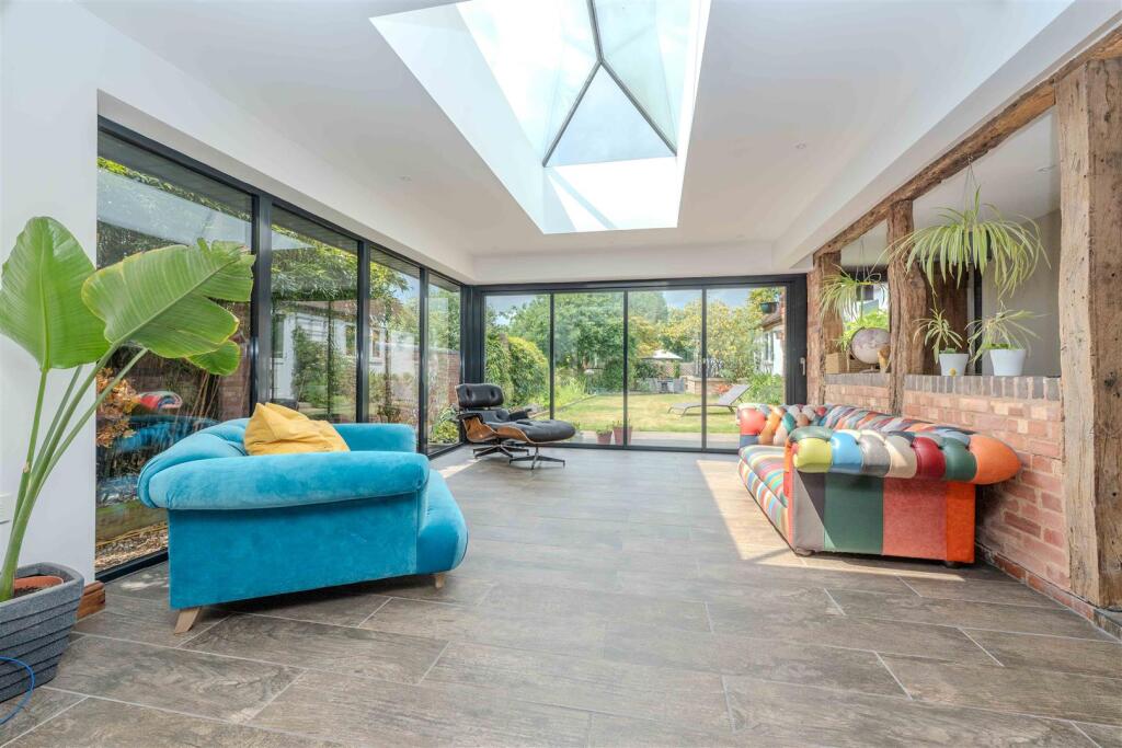 Additional image 3 of Chapel Lane, Aston Cantlow