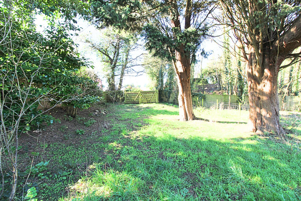 Additional image 20 of Hill Cottage, Rectory Lane, Upton Warren, Bromsgrove, Worcestershire