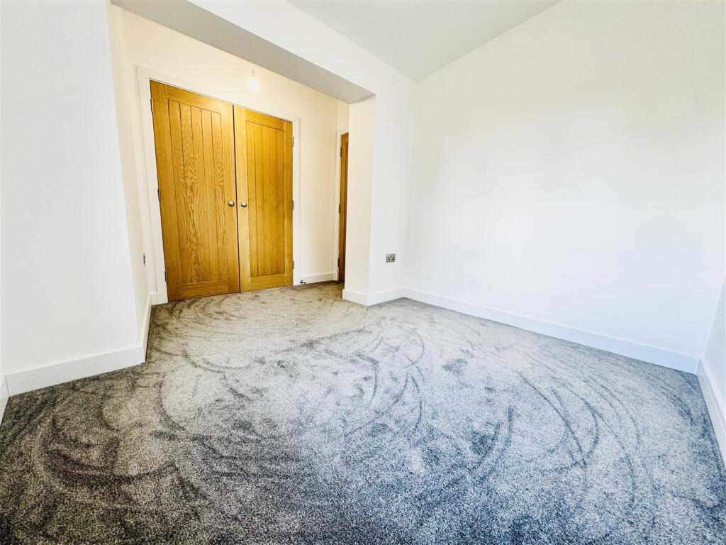 Additional image 7 of Warwick Court, Solihull