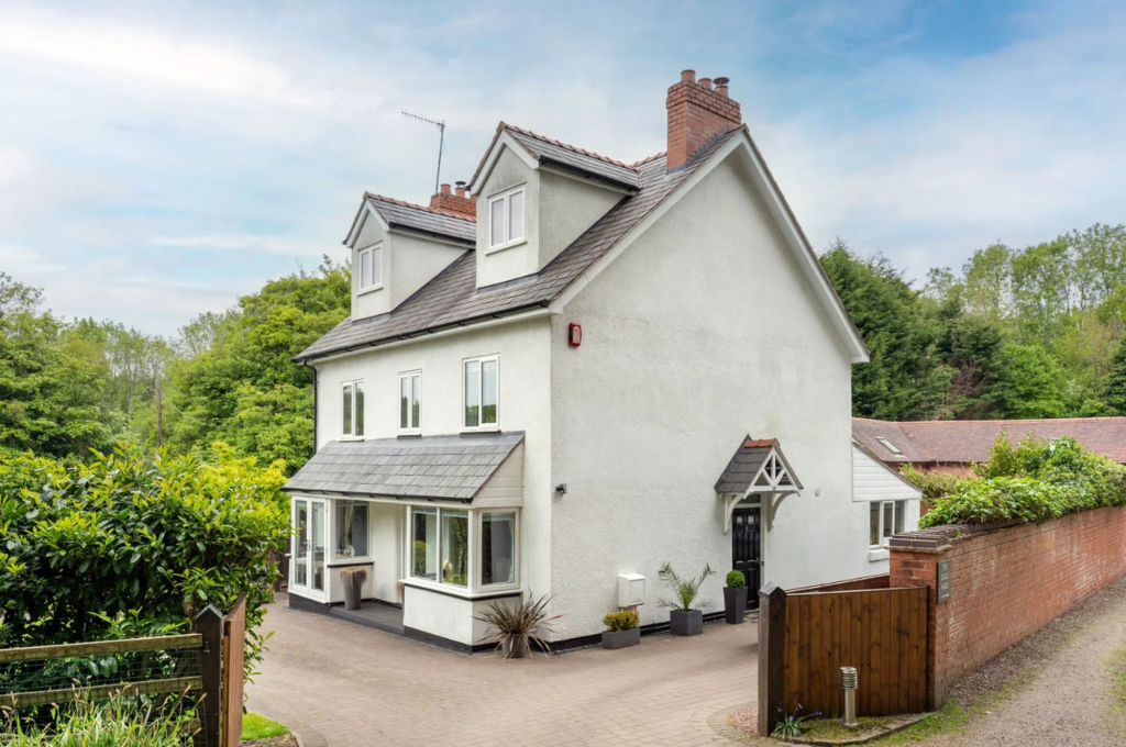 Additional image 2 of Dale Hill, Blackwell, B60