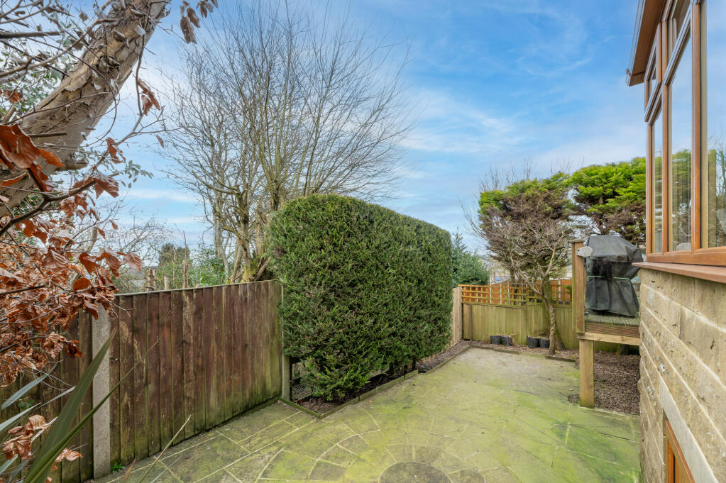 Additional image 34 of Lodge Gate Close, Denholme, West Yorkshire, BD13