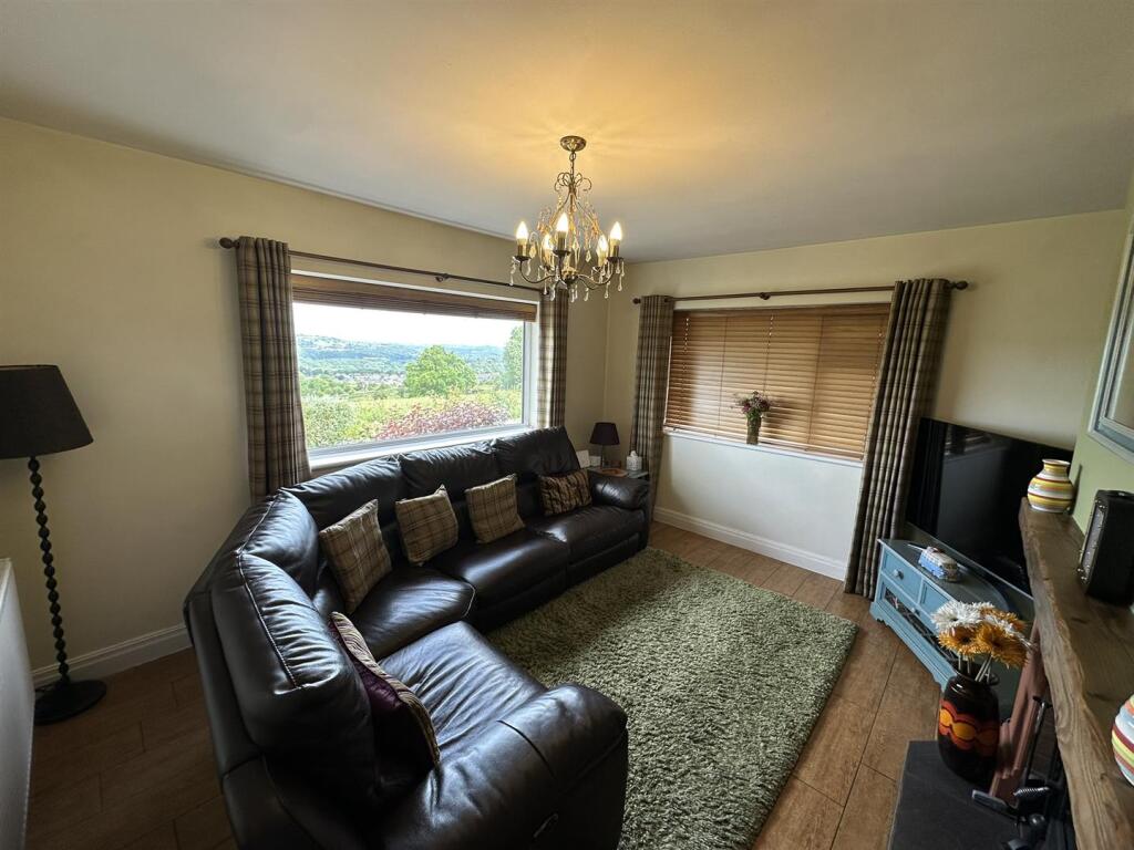 Additional image 10 of Moor View Drive, Bingley