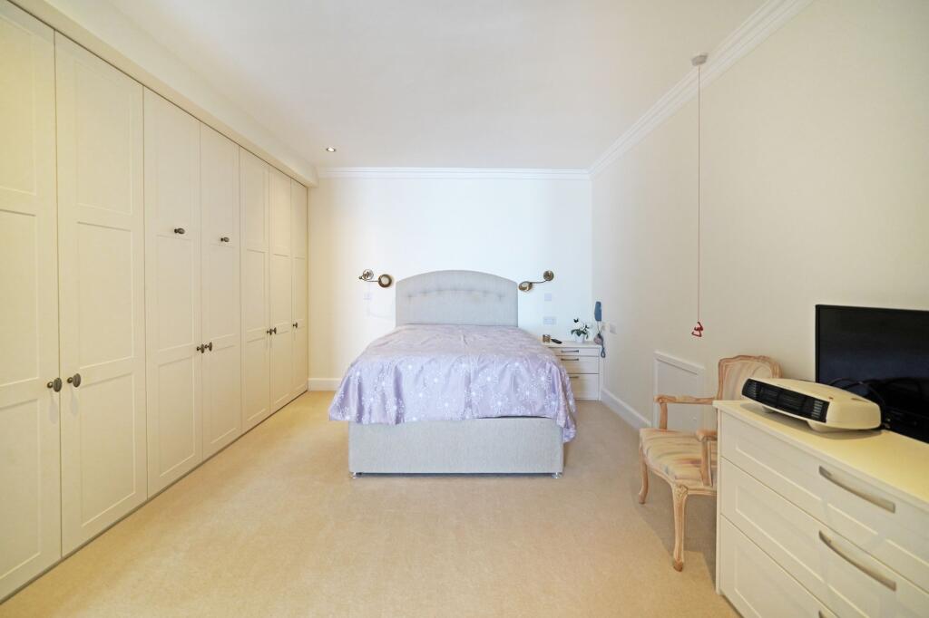 Additional image 9 of Avenue Road, Dorridge, B93