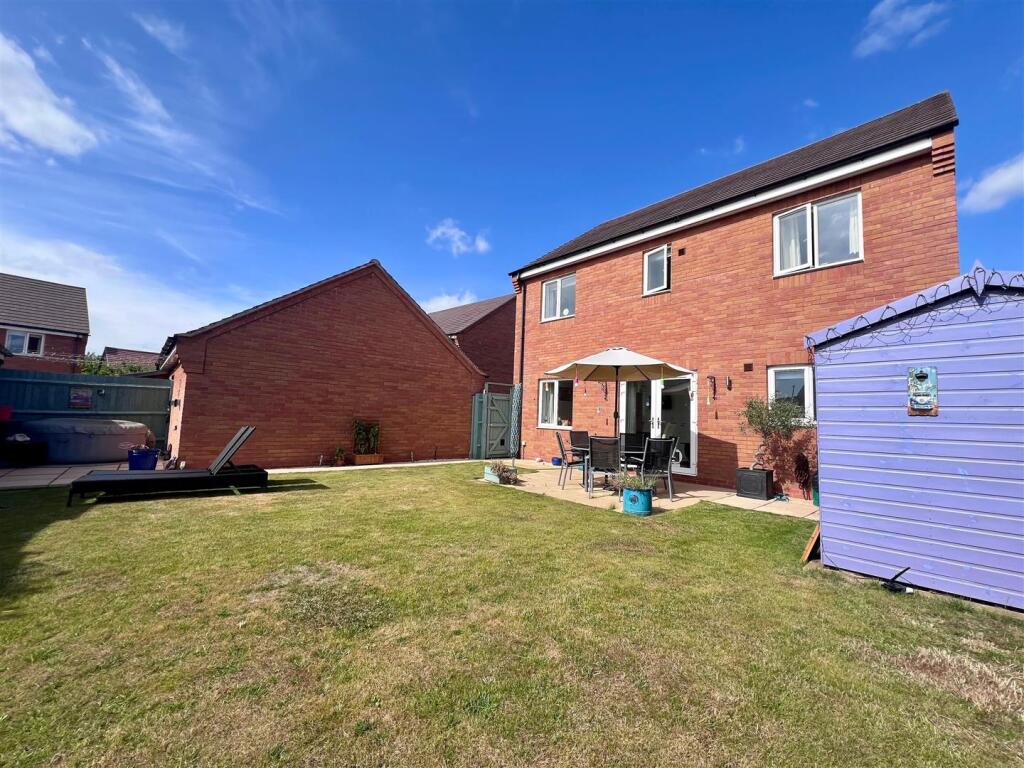 Additional image 32 of Damson Way, Bidford-On-Avon, Alcester