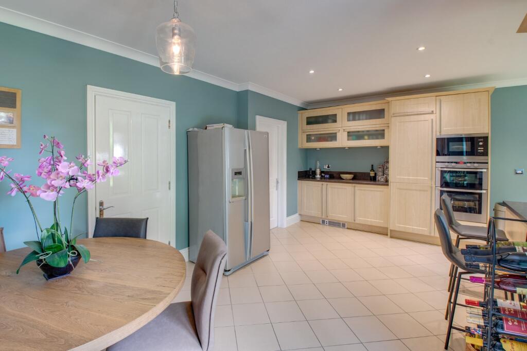 Additional image 7 of Foxtail Place, Catshill, Bromsgrove, Worcestershire, B61