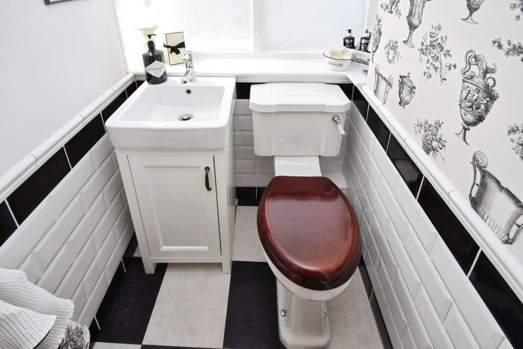 Additional image 23 of Park Mount Avenue, Baildon