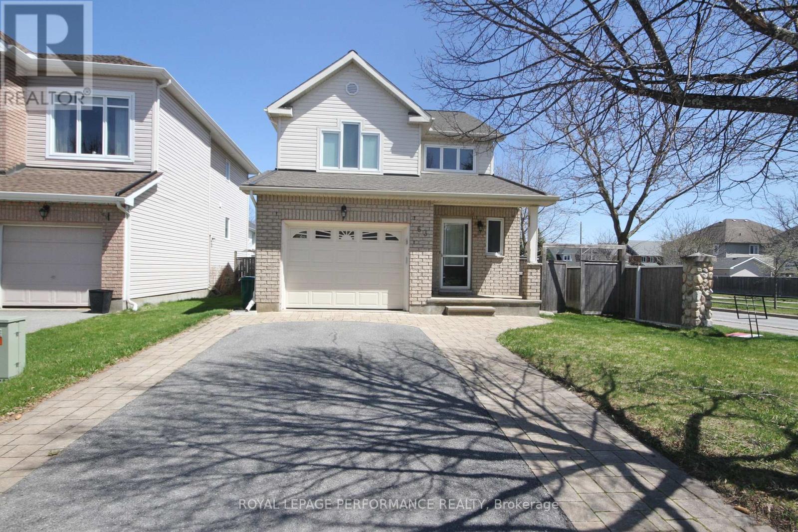 63 AMBIANCE DRIVE|Ottawa, Ontario K2G6Y3