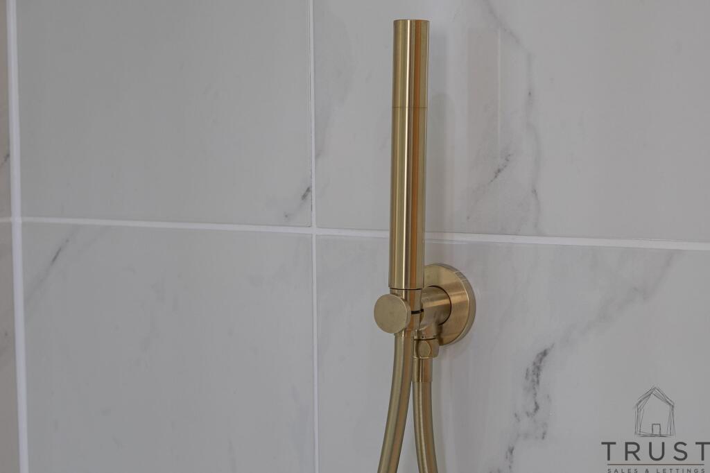 Additional image 11 of Hillside View, Drighlington, BD11