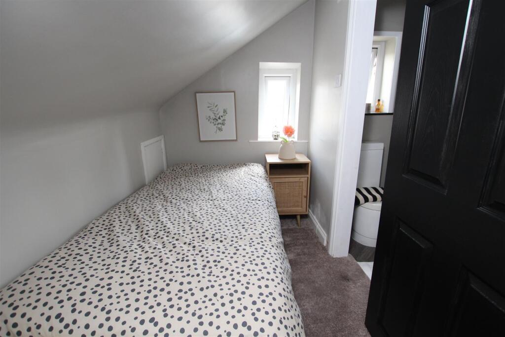 Additional image 24 of Ashgrove, Greengates, Bradford