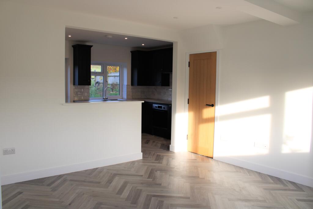 Additional image 4 of Hardington Moor