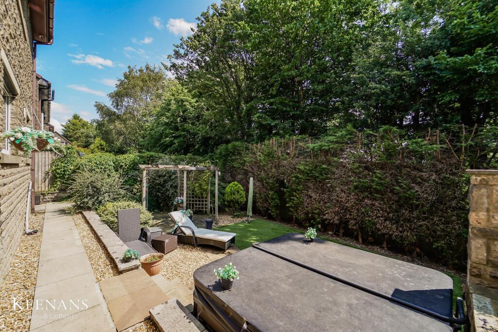 Additional image 11 of Netherheys Close, Colne