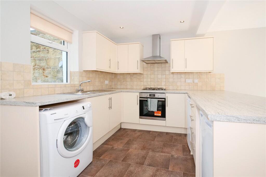 Additional image 3 of Binswell Fold, Baildon, Shipley, West Yorkshire, BD17