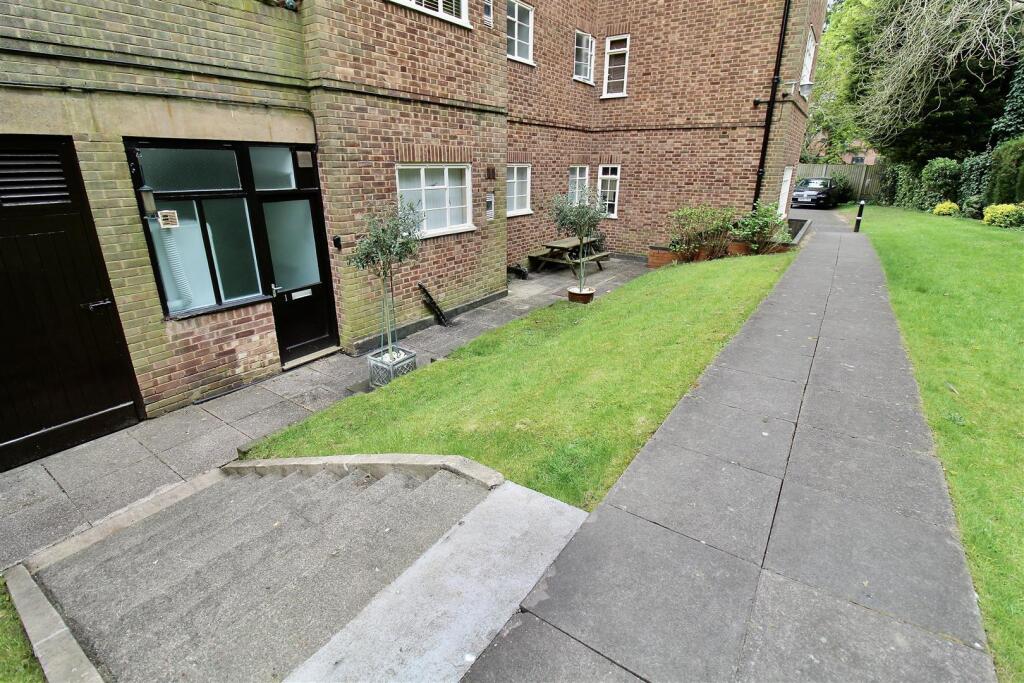 Additional image 60 of Viceroy Close, Edgbaston, Birmingham