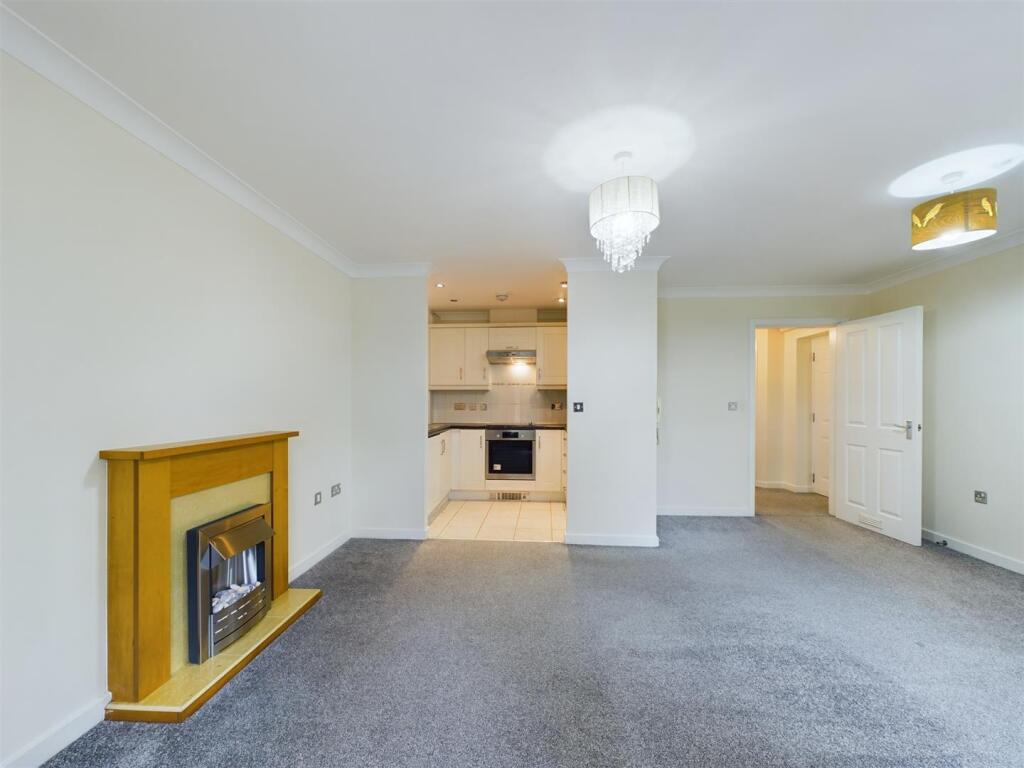 Additional image 6 of 6 Monkspath Hall Road Solihull B91 3DN