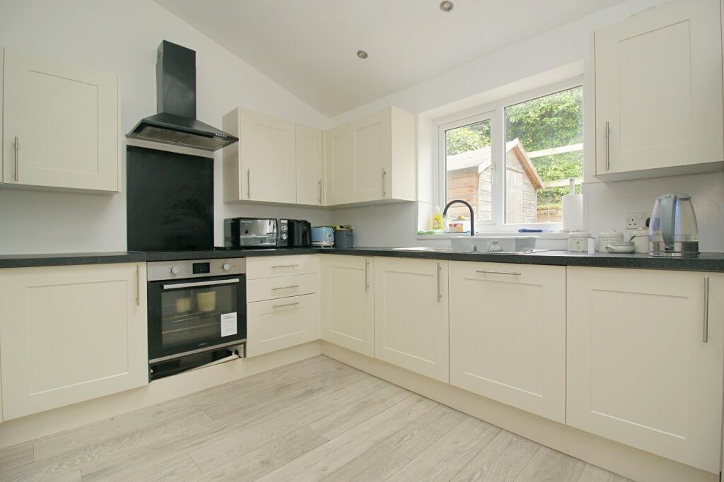 Additional image 5 of Cote Farm Lane, Thackley, Bradford, BD10