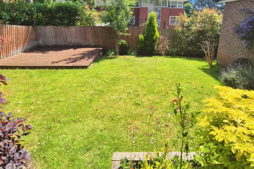 Additional image 25 of Barnard Close, Rubery, B45